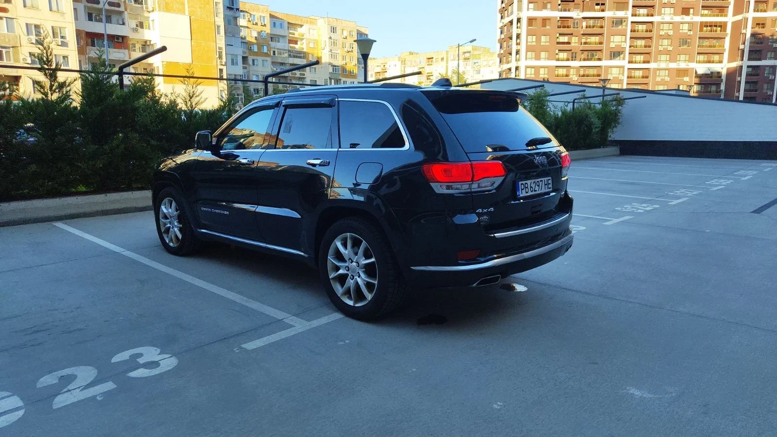 Jeep Grand cherokee Summit* 5.7 HEMI* Distr* Подгрев* Обдух* Въздух*  - изображение 2