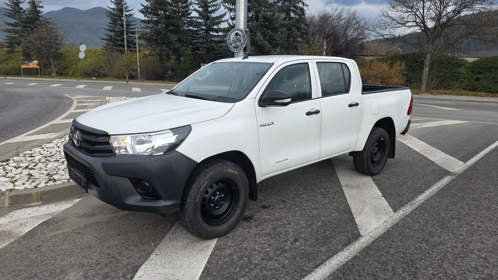 Toyota Hilux EURO 6 b 4x4 | Mobile.bg   1