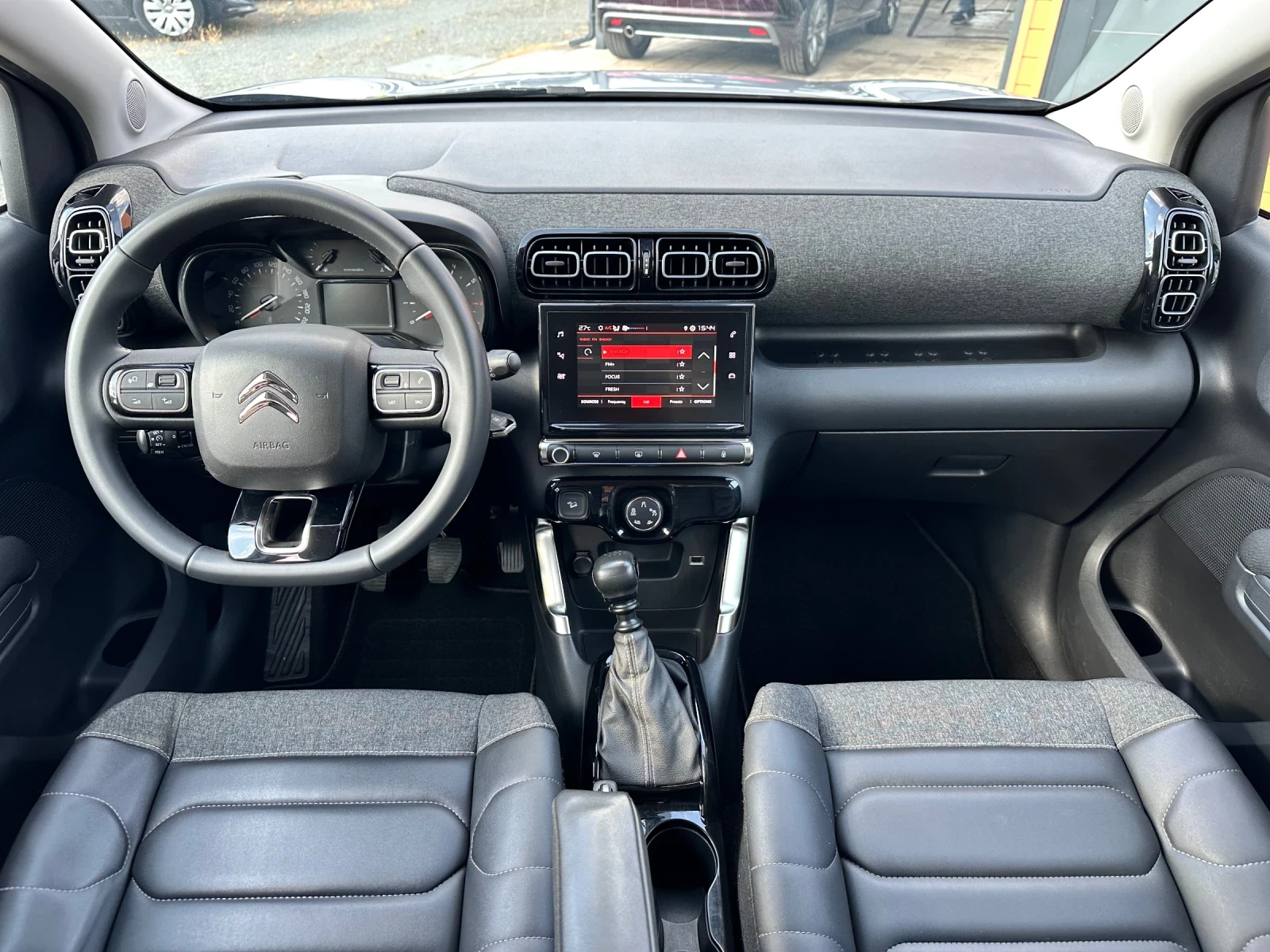 Citroen C3 Aircross 1.5 Blue Hdi/S&S Feel, снимка 12 - Автомобили и джипове - 54626729