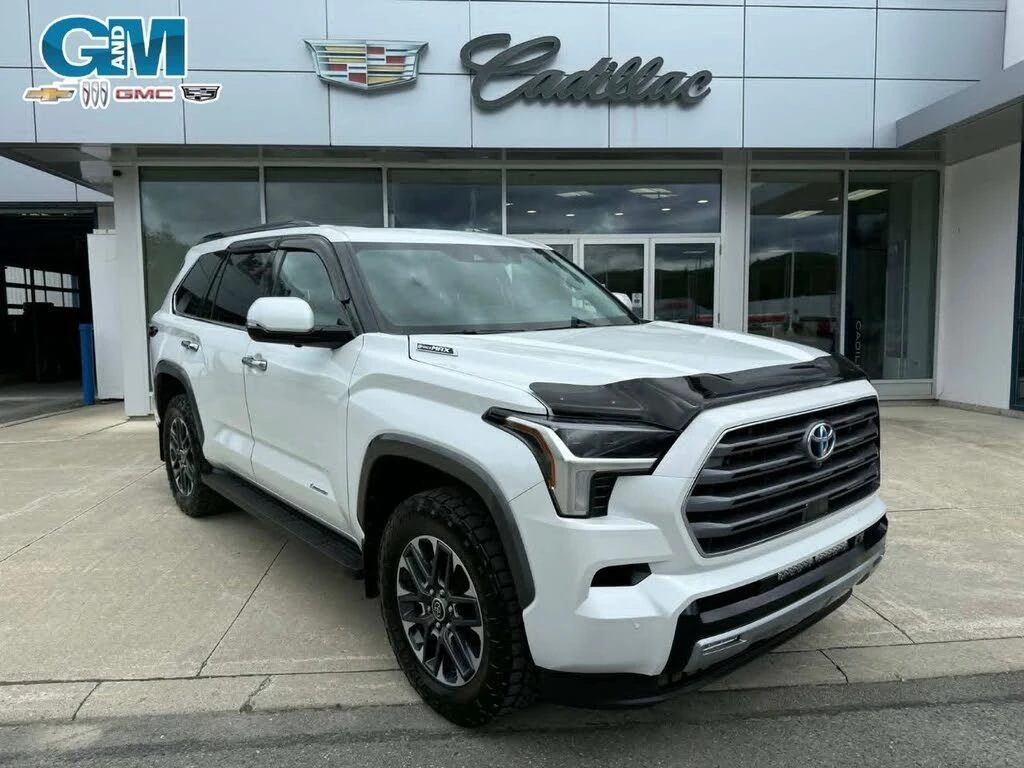 Toyota Sequoia SR5 4WD