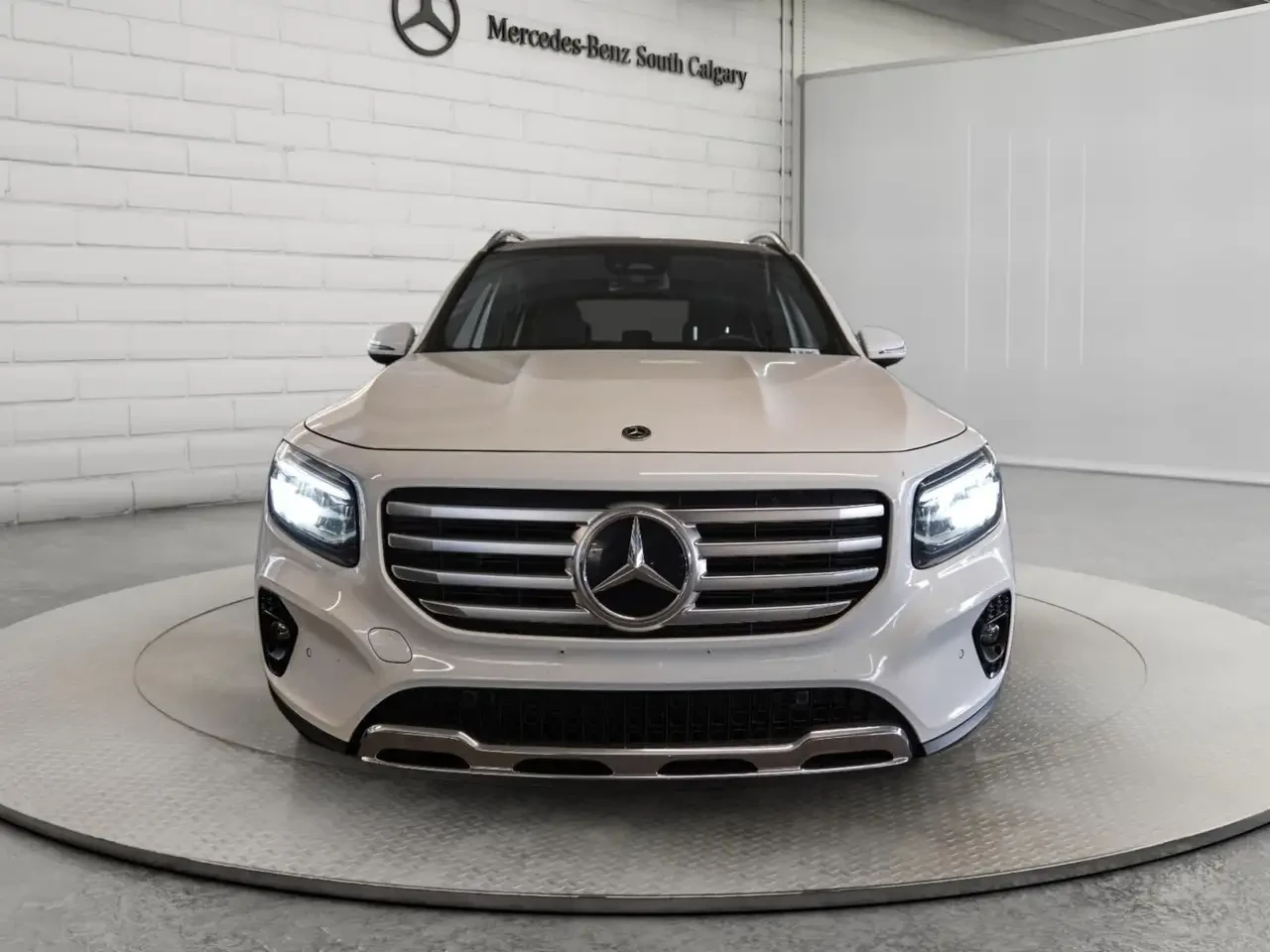 Mercedes-Benz GLB, снимка 2 - Автомобили и джипове - 56227404