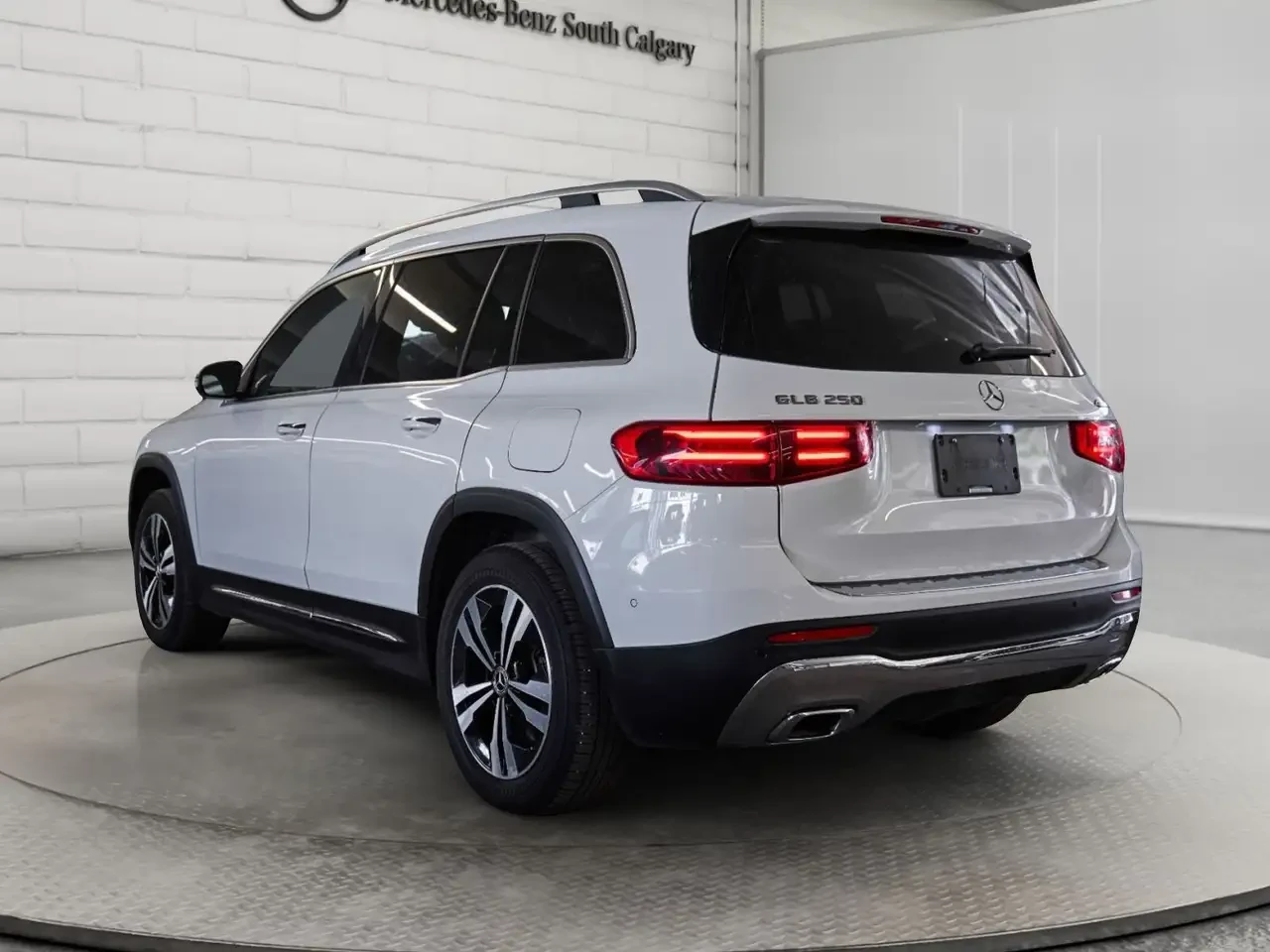 Mercedes-Benz GLB, снимка 4 - Автомобили и джипове - 56227404