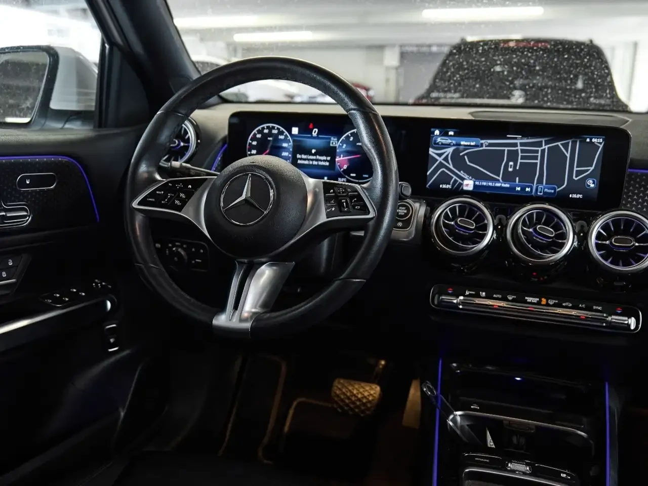 Mercedes-Benz GLB, снимка 10 - Автомобили и джипове - 56227404