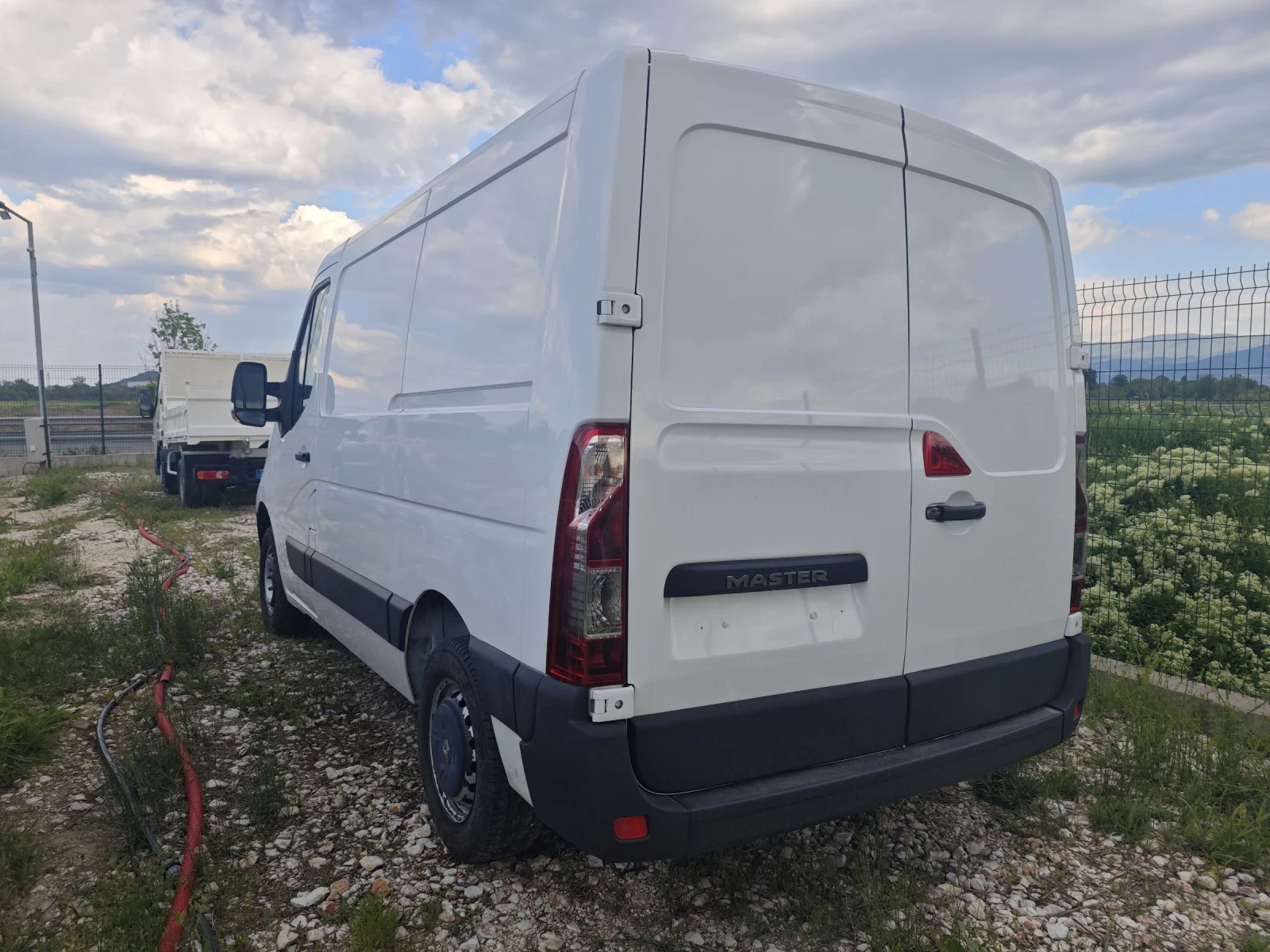 Renault Master 2.3 ТД 115кс - изображение 10