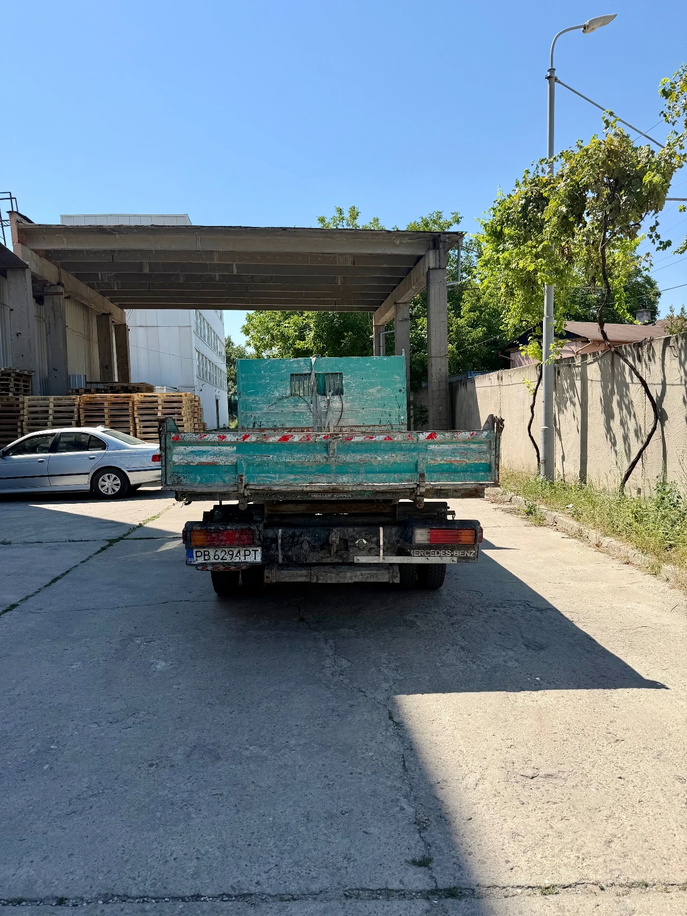 Mercedes-Benz 811 САМОСВАЛ, снимка 6 - Камиони - 55538509