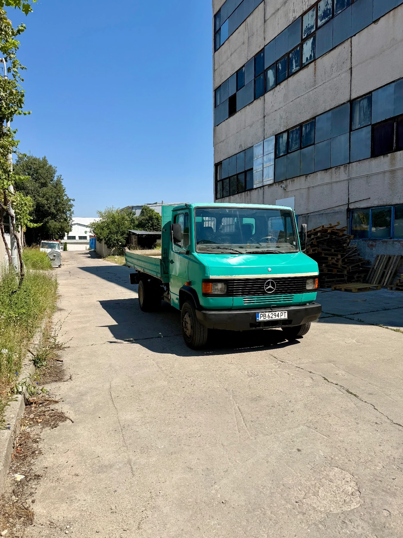 Mercedes-Benz 811 САМОСВАЛ, снимка 3 - Камиони - 55538509