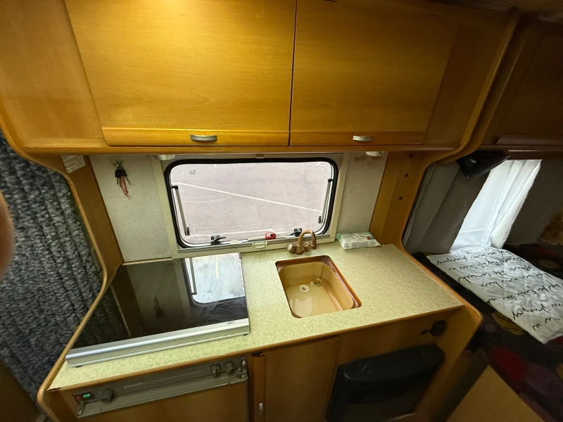 Кемпер Elnagh Marlin 65 КЛИМАТИК, Гражданска, Винетка, снимка 12 - Каравани и кемпери - 52676349