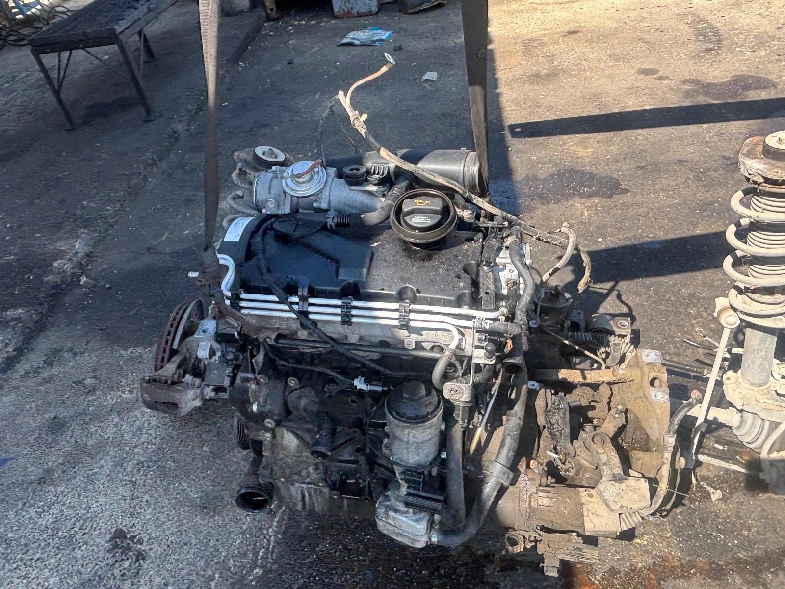 Двигател BXE VW AUDI SKODA 1.9 Tdi.105кс. 2009г