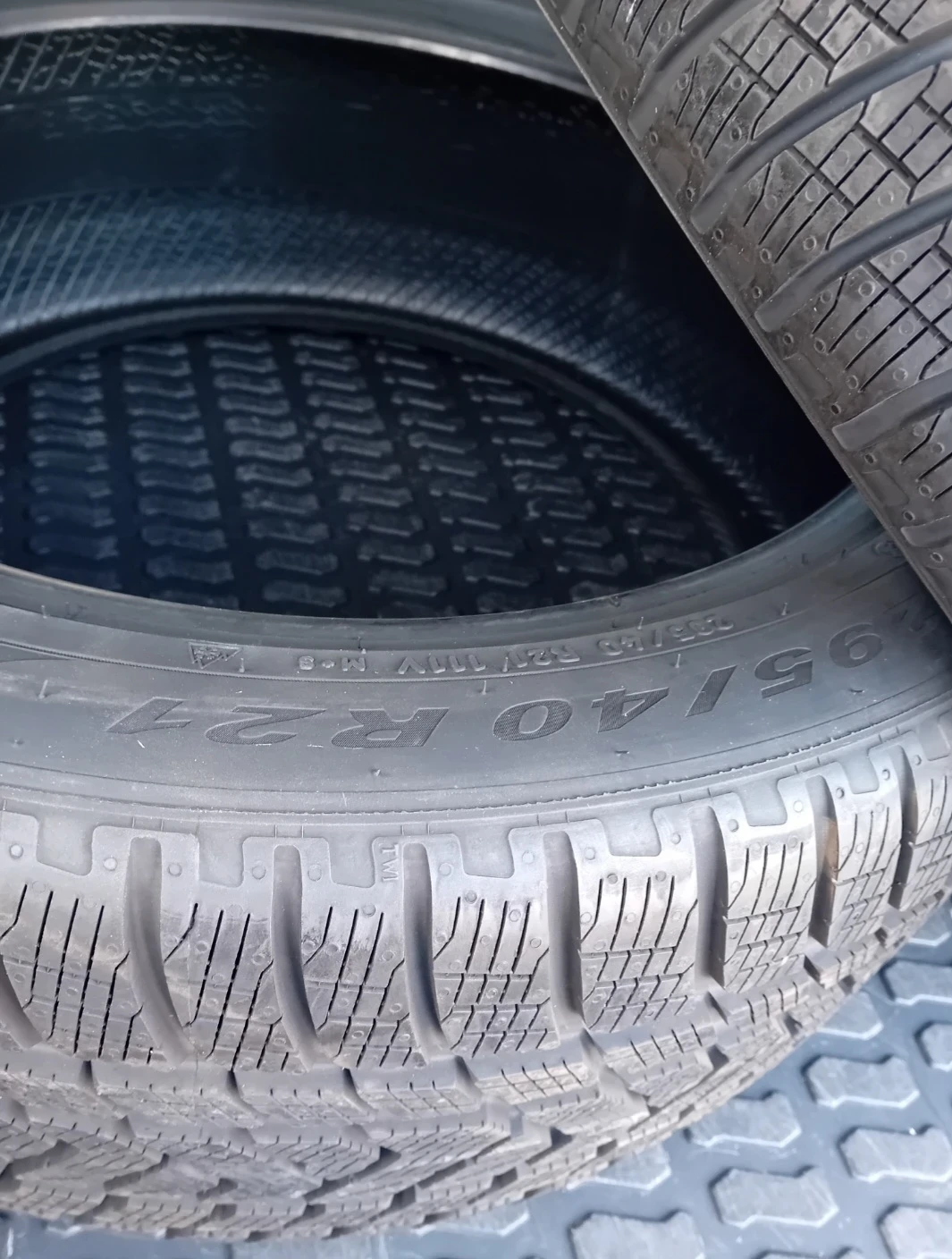  295/40R21 | Mobile.bg   3