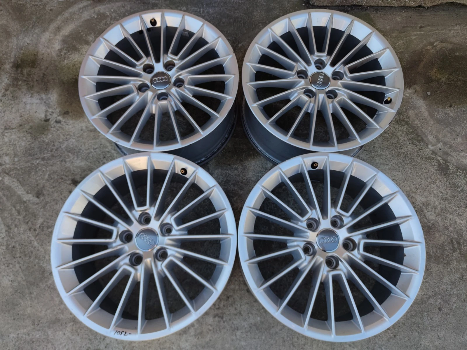 Джанти за Audi, снимка 3 - Гуми и джанти - 56718107