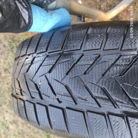 Гуми с джанти Vredestein 215/55R16, снимка 3 - Гуми и джанти - 47123101