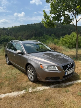 Volvo V70 D5 Summum, снимка 1