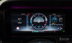 Mercedes-Benz E 220 D AMG Line, снимка 9
