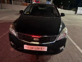 Kia Ceed 1.4i навигация фейслифт, снимка 1