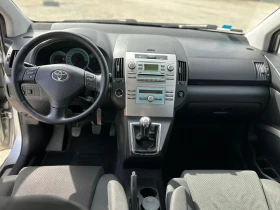 Toyota Corolla verso 2.2D4D 6-СКОРОСТИ, снимка 9