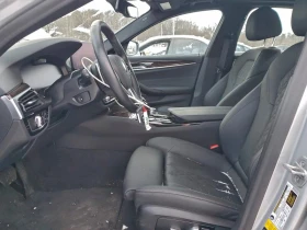 BMW 540 540 XI* Digital* Кожа* Подгрев* Keyless* Blind spo - 26366 € / 51567.41 лв. - 71924661 7
