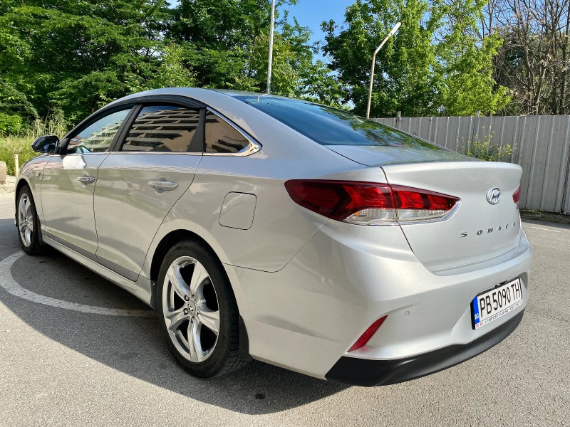 Hyundai Sonata 2.0 LPI, РЕГИСТРИРАНА, Автопилот, Камера, Мултимед, снимка 4 - Автомобили и джипове - 39779269