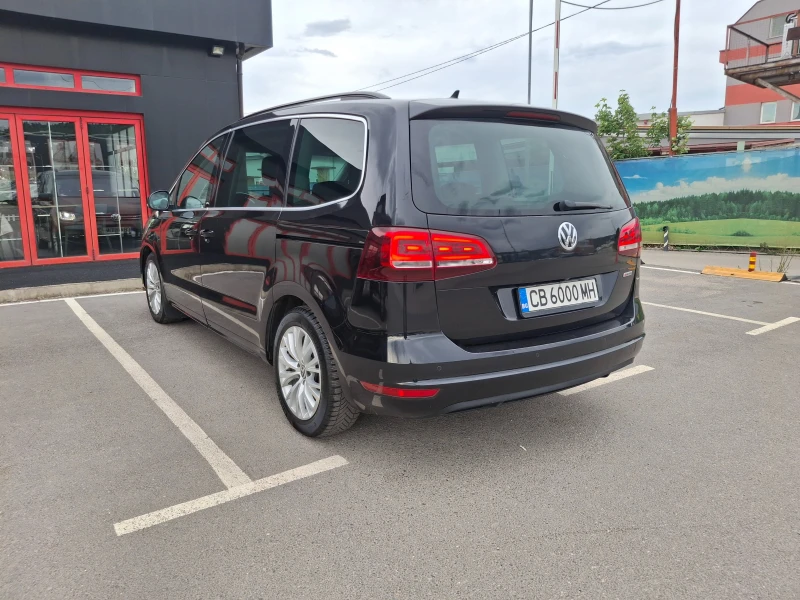 VW Sharan 2.0 TDI* 220 к.с.* R-Line* 4 MOTION* Автомат* 6+ 1, снимка 6 - Автомобили и джипове - 52223453