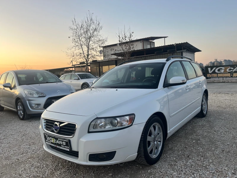 Volvo V50 1.6D, 115 kc.6СКОРОСТИ, ЛИЗИНГ, снимка 3 - Автомобили и джипове - 49088440