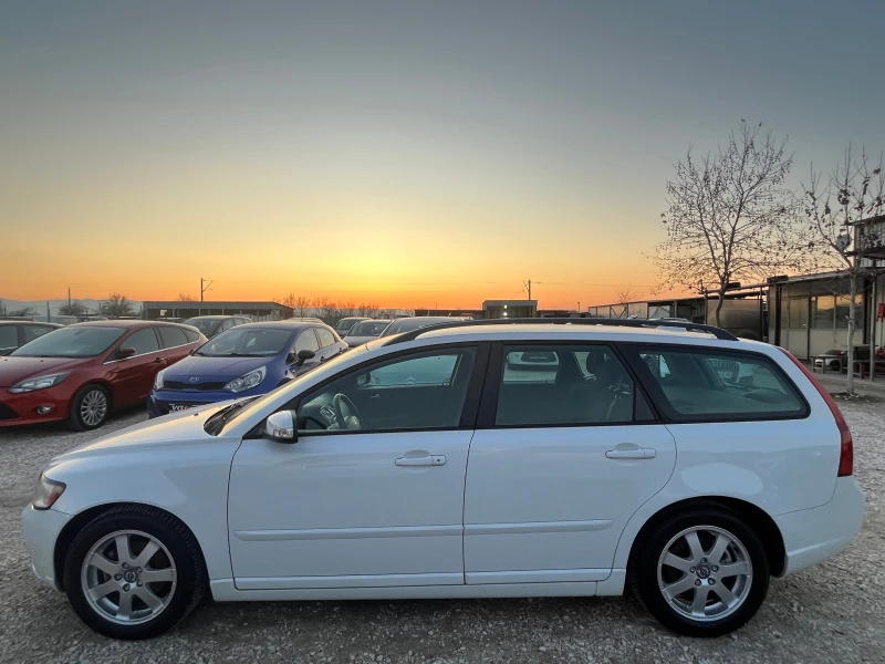 Volvo V50 1.6D, 115 kc.6СКОРОСТИ, ЛИЗИНГ, снимка 4 - Автомобили и джипове - 49088440