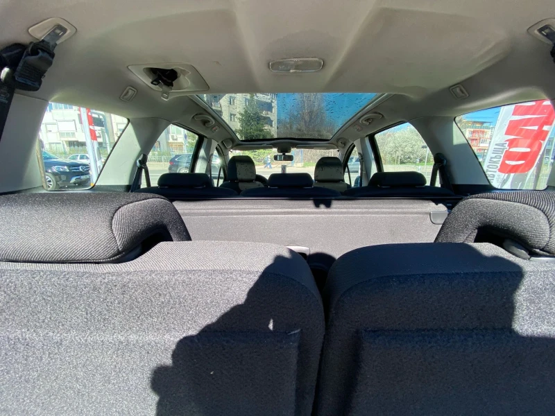 Peugeot 308 1.6HDi/7МЕСТЕН/PANORAMA, снимка 15 - Автомобили и джипове - 49232811