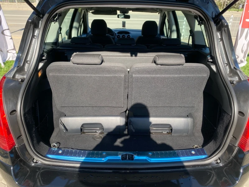 Peugeot 308 1.6HDi/7МЕСТЕН/PANORAMA, снимка 16 - Автомобили и джипове - 49232811