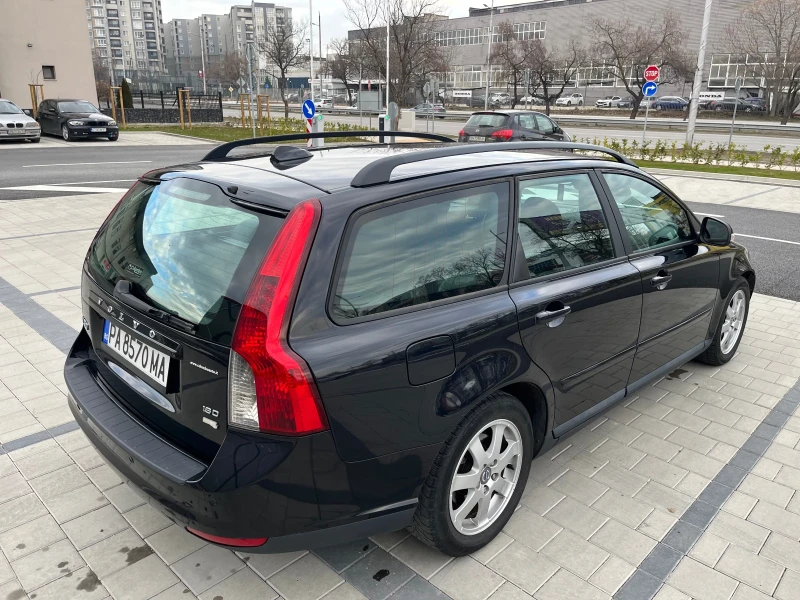 Volvo V50 Перфектен , снимка 7 - Автомобили и джипове - 49268976