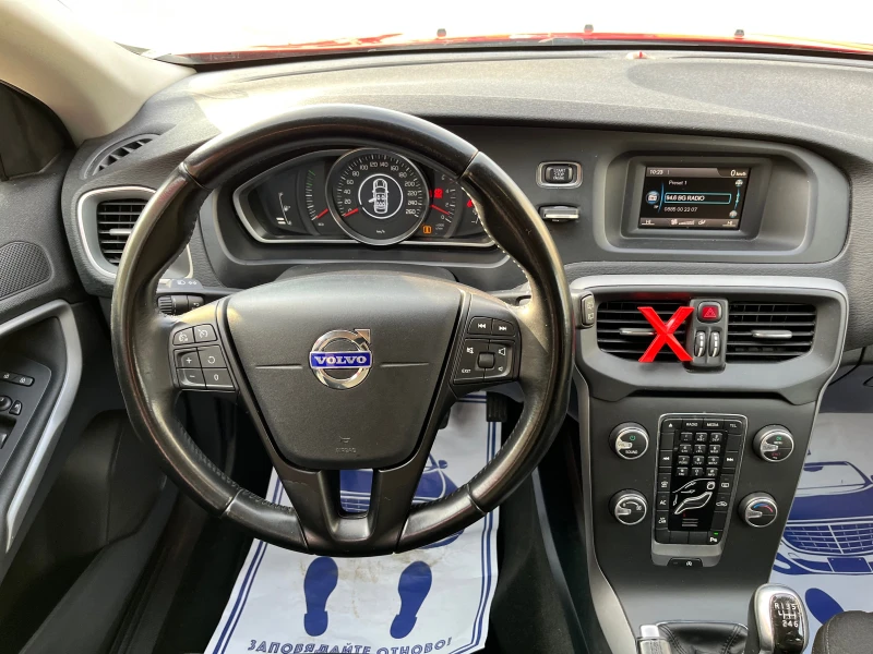 Volvo V40 Cross Country v40, снимка 11 - Автомобили и джипове - 53136800