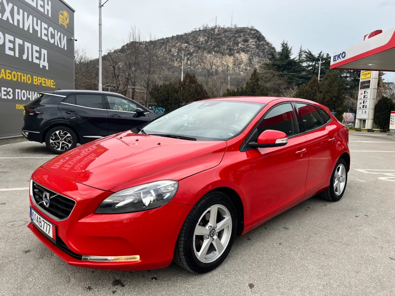 Volvo V40 Cross Country v40, снимка 3 - Автомобили и джипове - 53136800