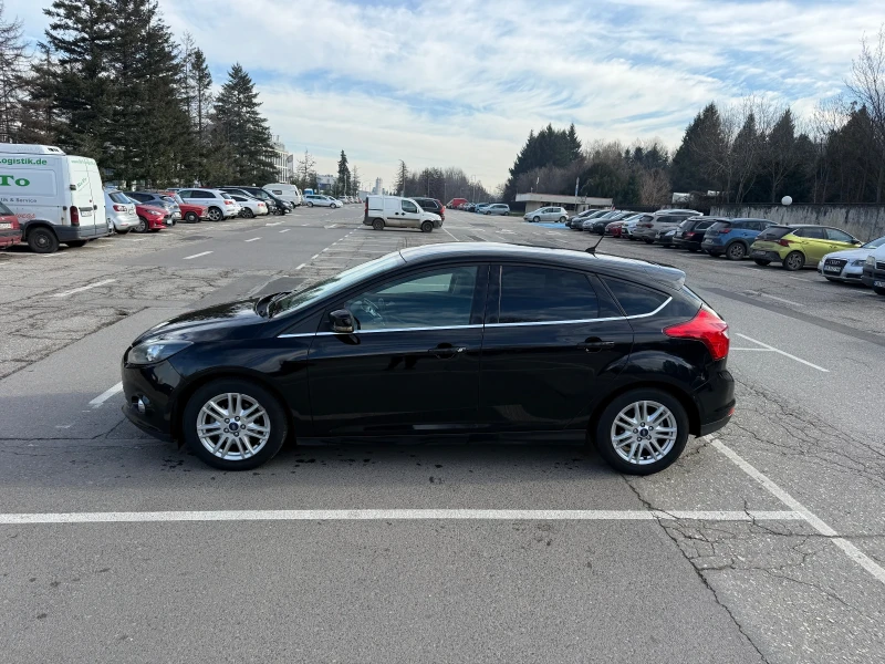 Ford Focus 1.6 120кс ГАЗ ПЕРФЕКТНА!, снимка 2 - Автомобили и джипове - 52830049
