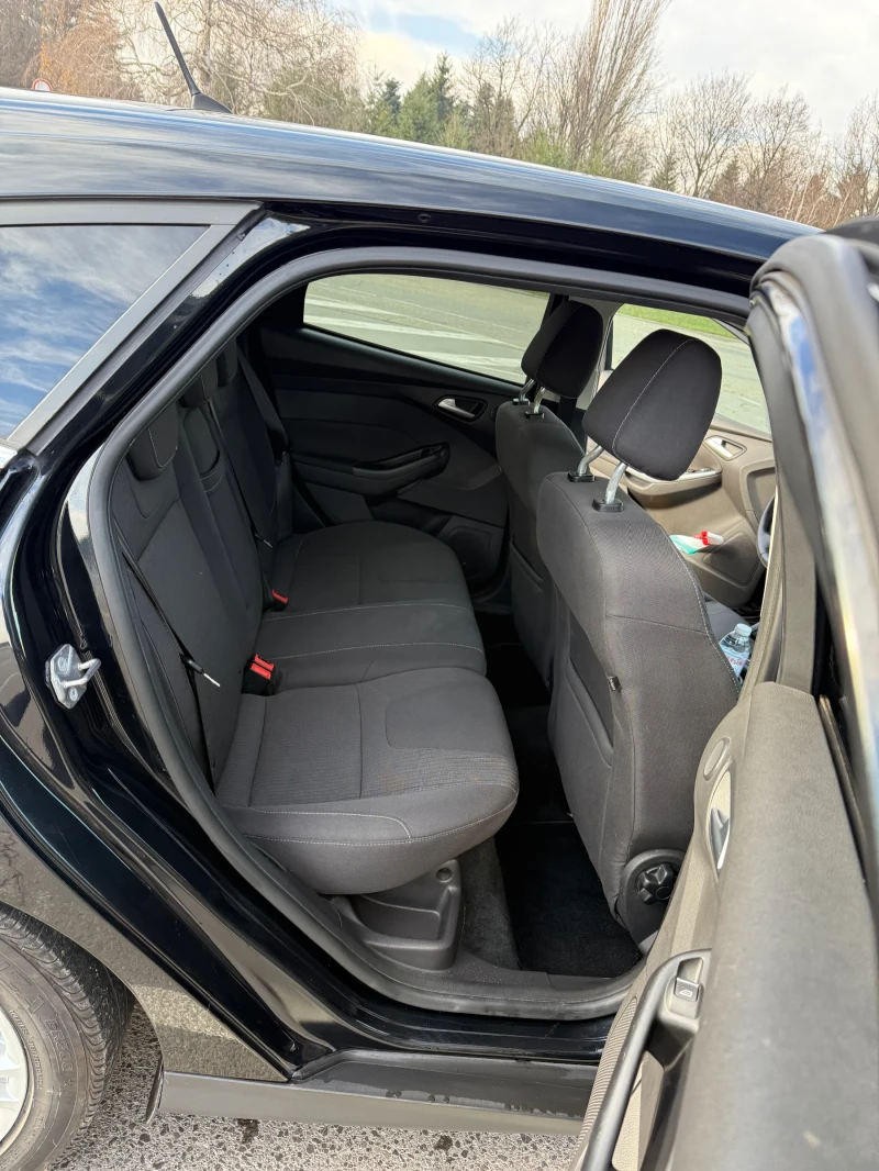 Ford Focus 1.6 120кс ГАЗ ПЕРФЕКТНА!, снимка 9 - Автомобили и джипове - 52830049