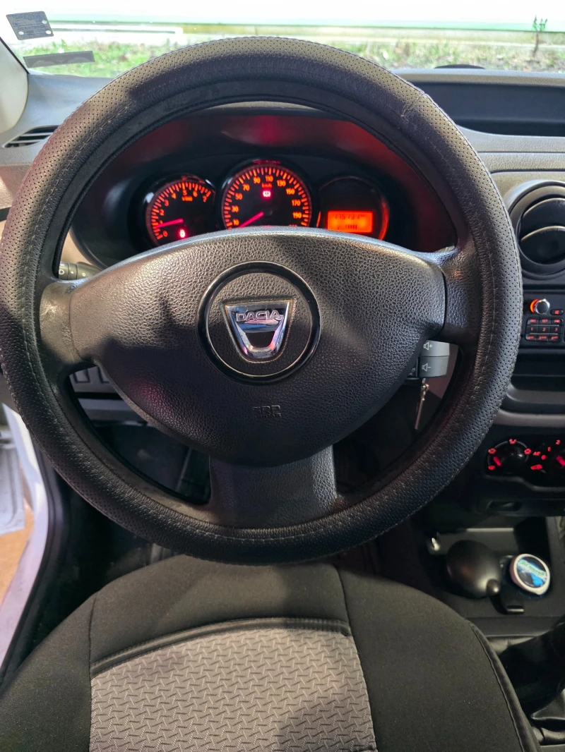 Dacia Dokker 1.5 dci, снимка 14 - Автомобили и джипове - 53157682