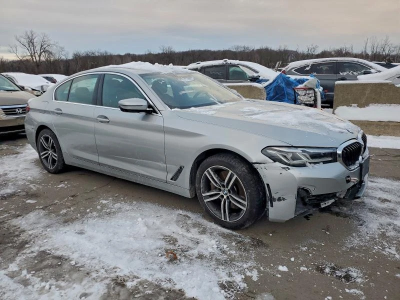BMW 540 540 XI* Digital* Кожа* Подгрев* Keyless* Blind spo, снимка 4 - Автомобили и джипове - 53076298