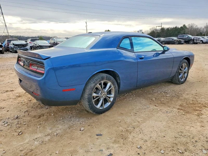 Dodge Challenger SXT AWD, снимка 6 - Автомобили и джипове - 53695954