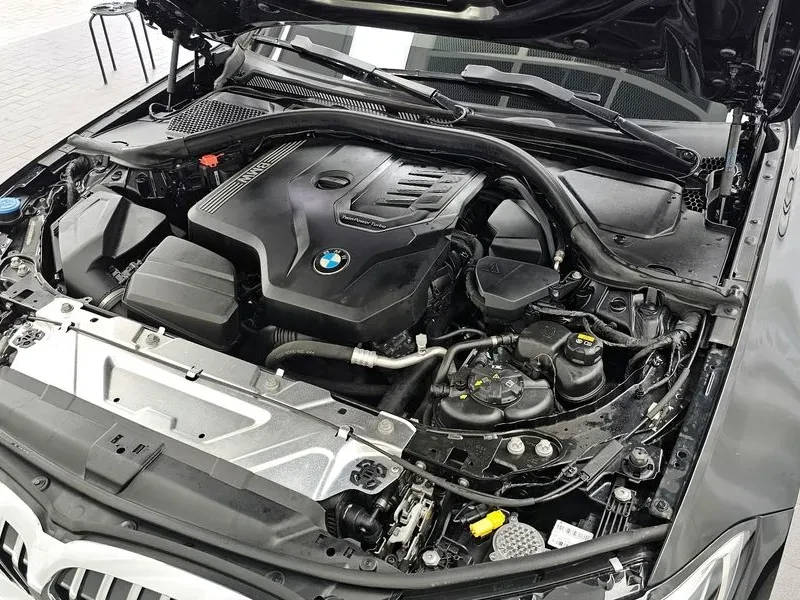 BMW 320, снимка 6 - Автомобили и джипове - 55275093