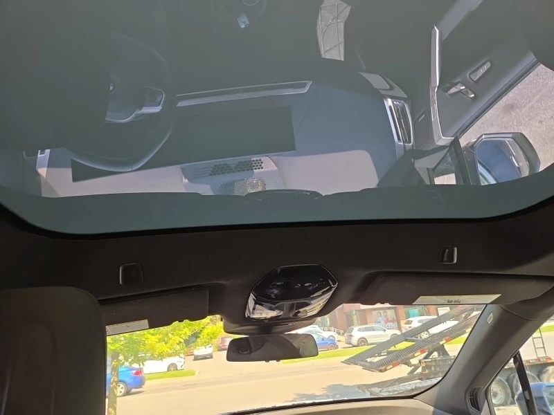 BMW iX / xDrive50 / SOFT CLOSE / HARMAN / PANO, снимка 7 - Автомобили и джипове - 56137532