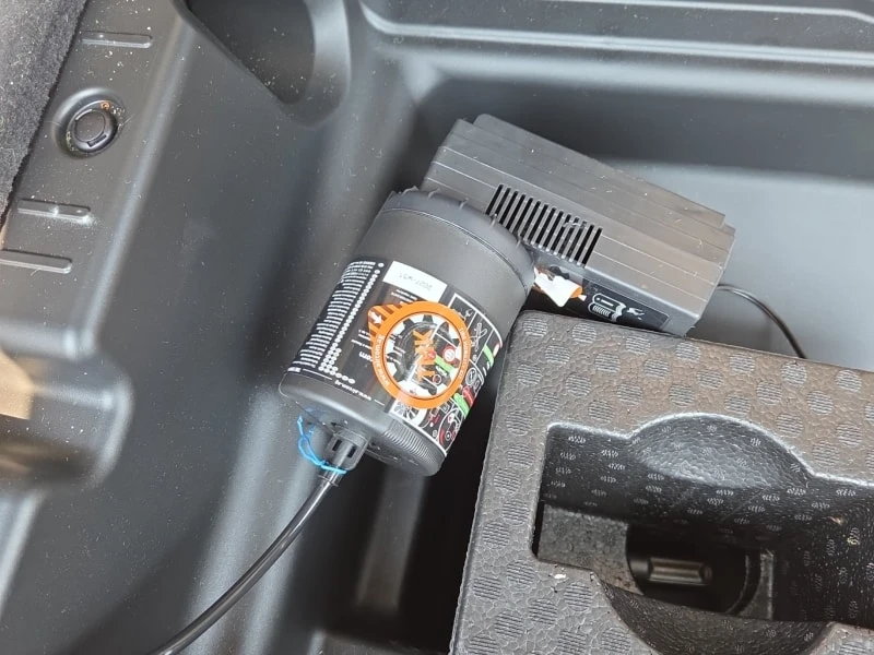 BMW iX / xDrive50 / SOFT CLOSE / HARMAN / PANO, снимка 12 - Автомобили и джипове - 56137532