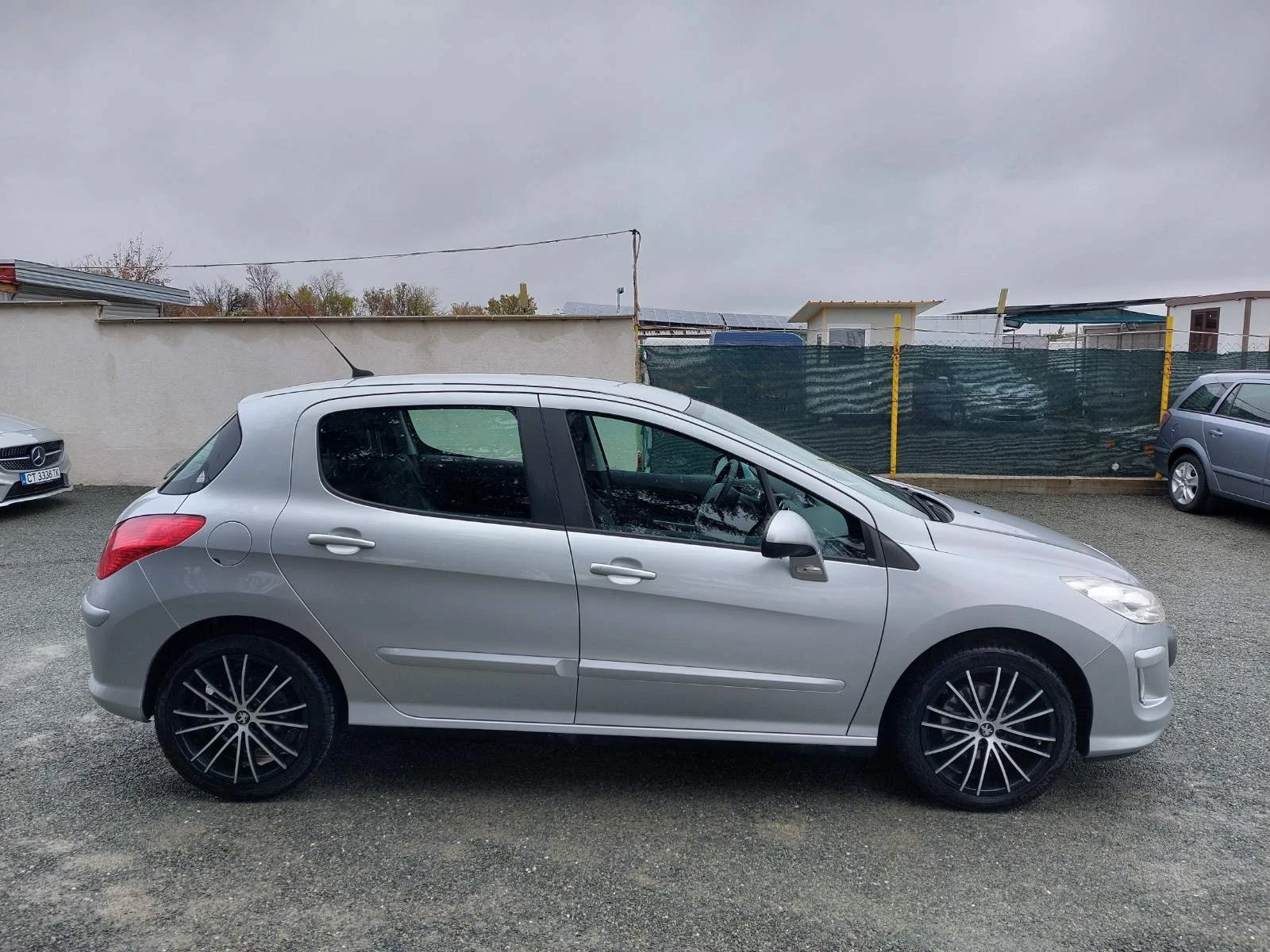 Peugeot 308 1.6, 6ск - изображение 3