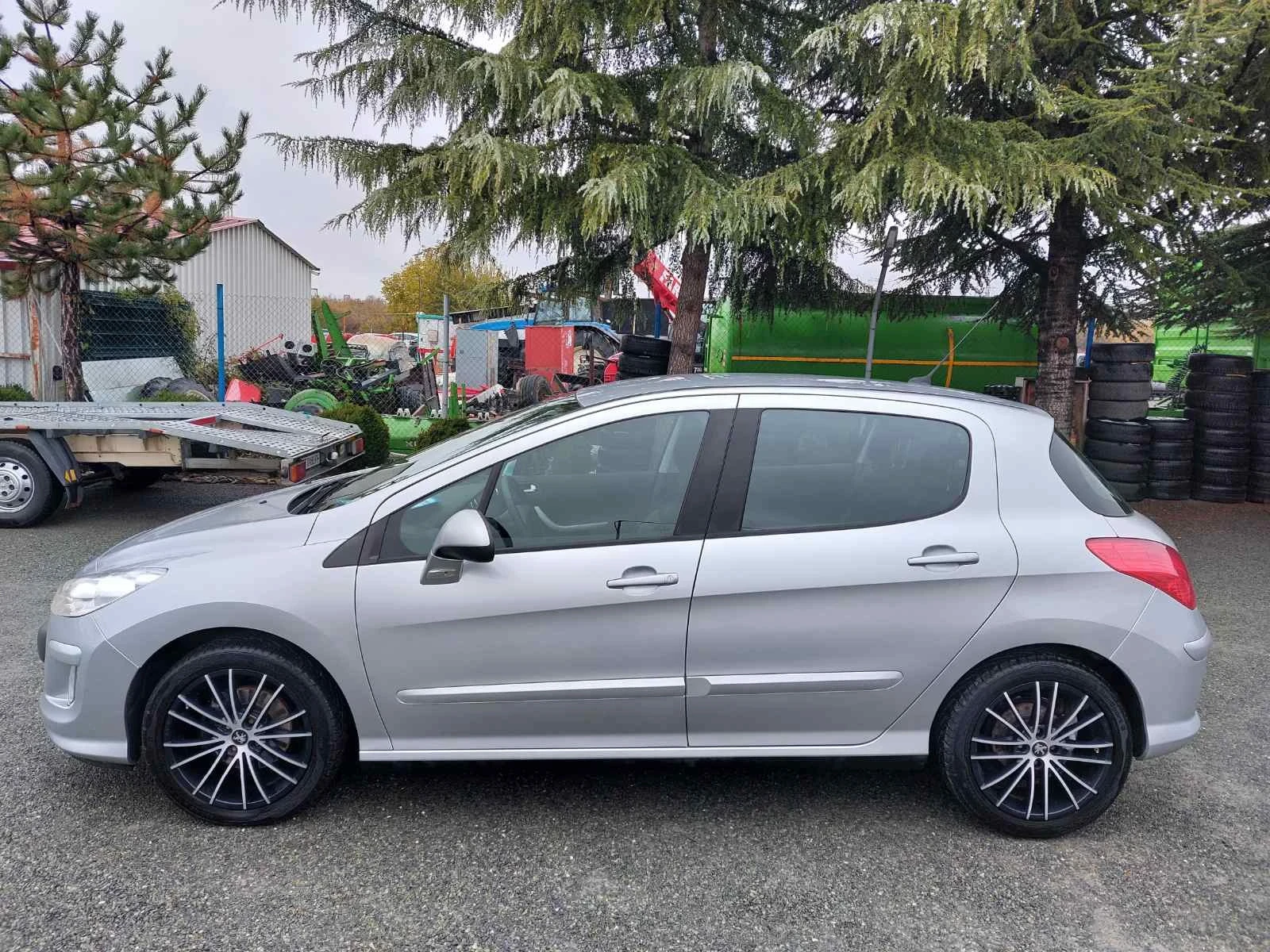 Peugeot 308 1.6, 6ск - изображение 4