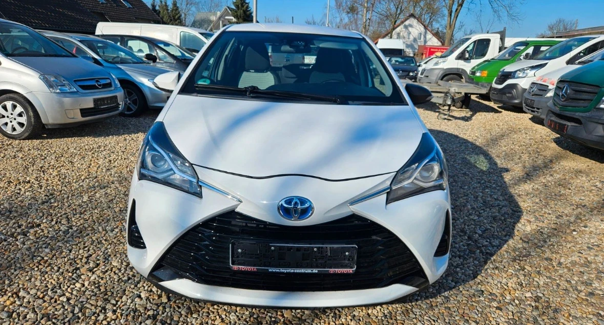 Toyota Yaris 1.5 HYBRID* 2018* 139 478 KM* KTEO* COC - изображение 2