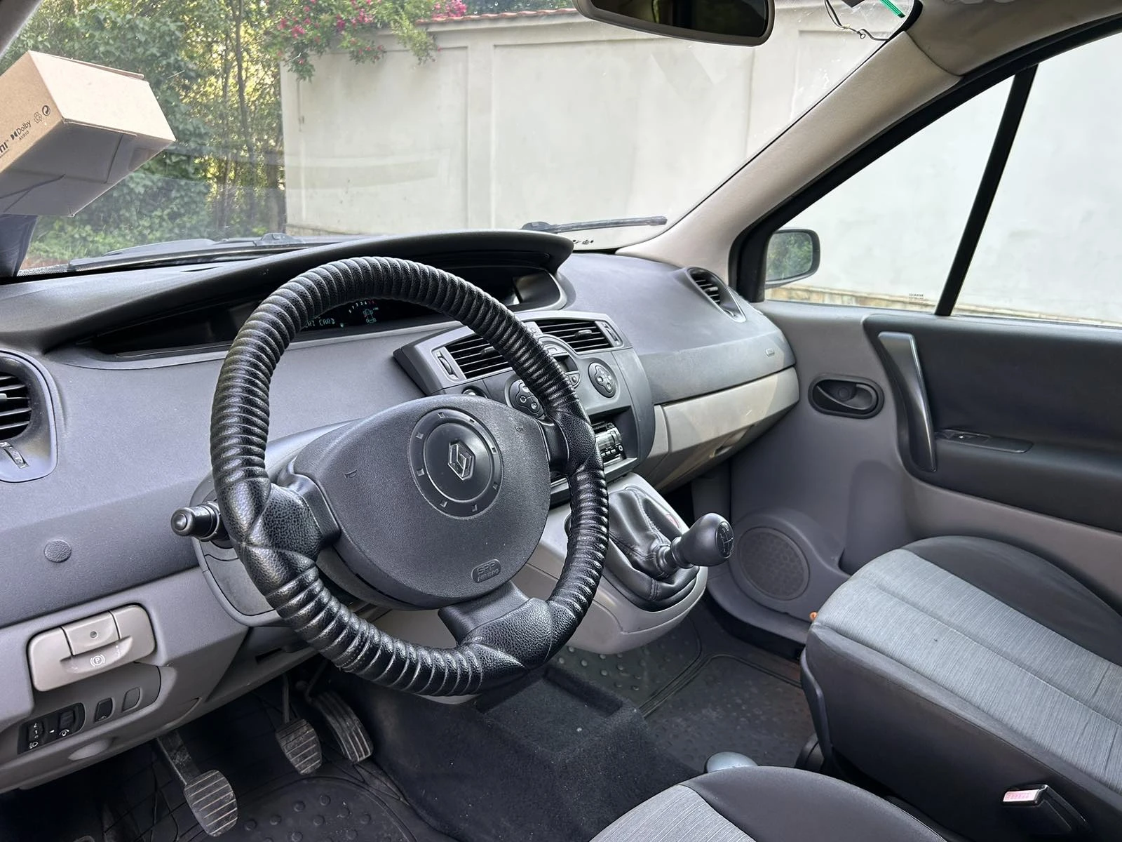 Renault Grand scenic 1, 9dci 120к.с - изображение 9