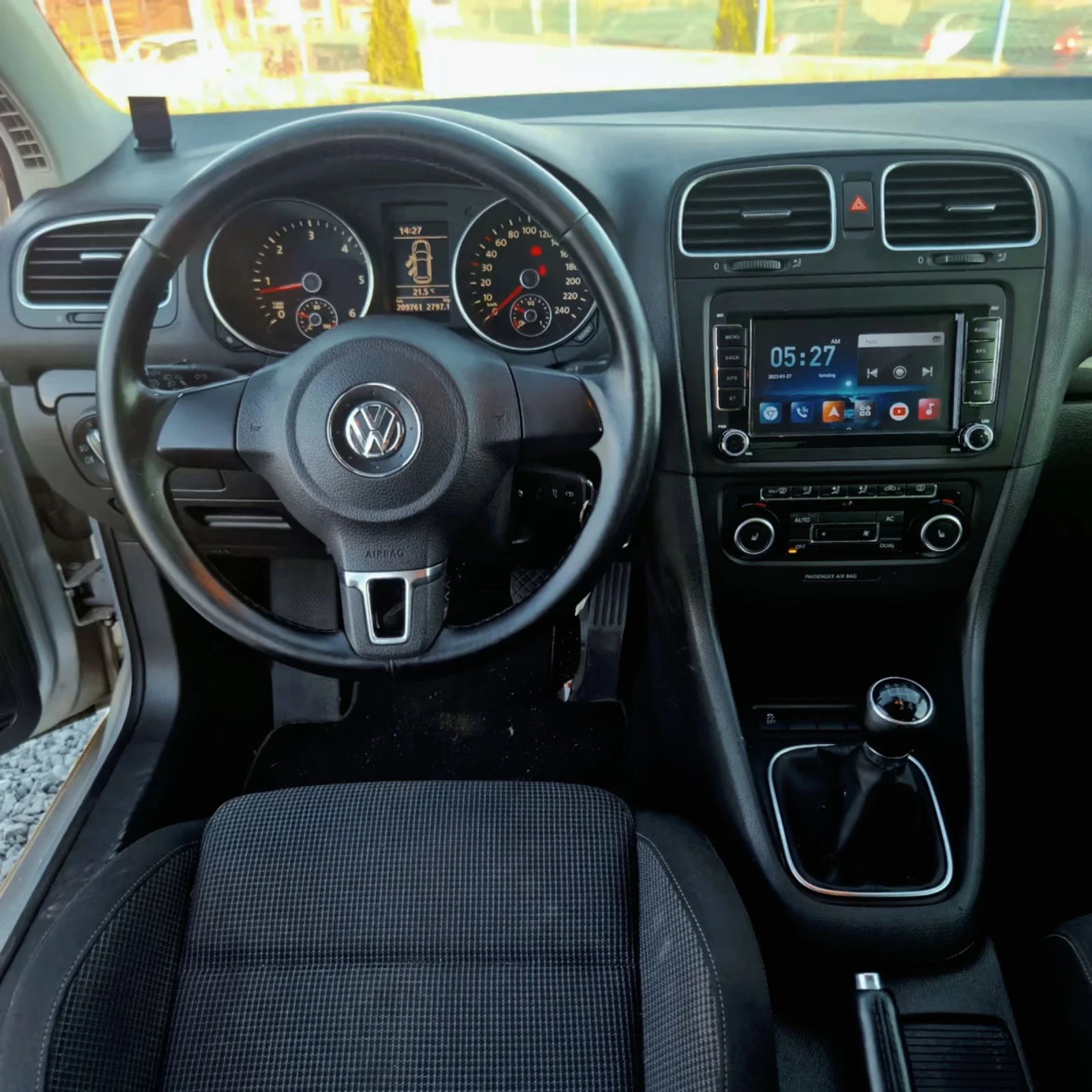 VW Golf 2.0 TDI 140kc - изображение 5