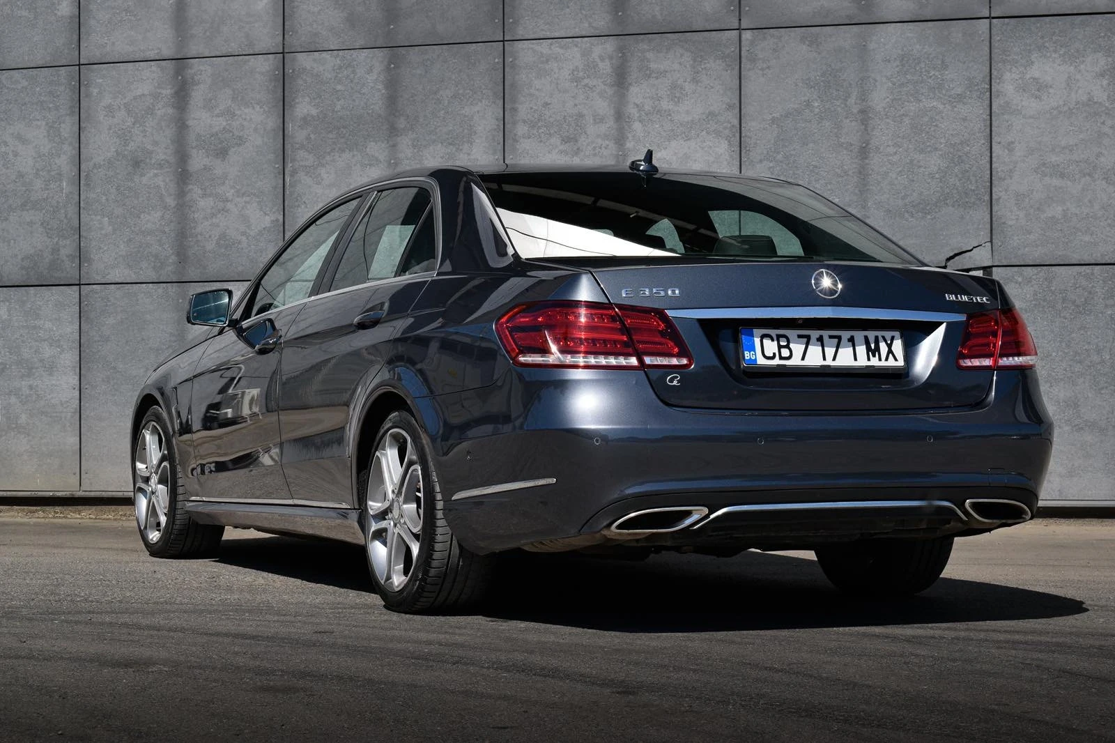 Mercedes-Benz E 350  - изображение 8