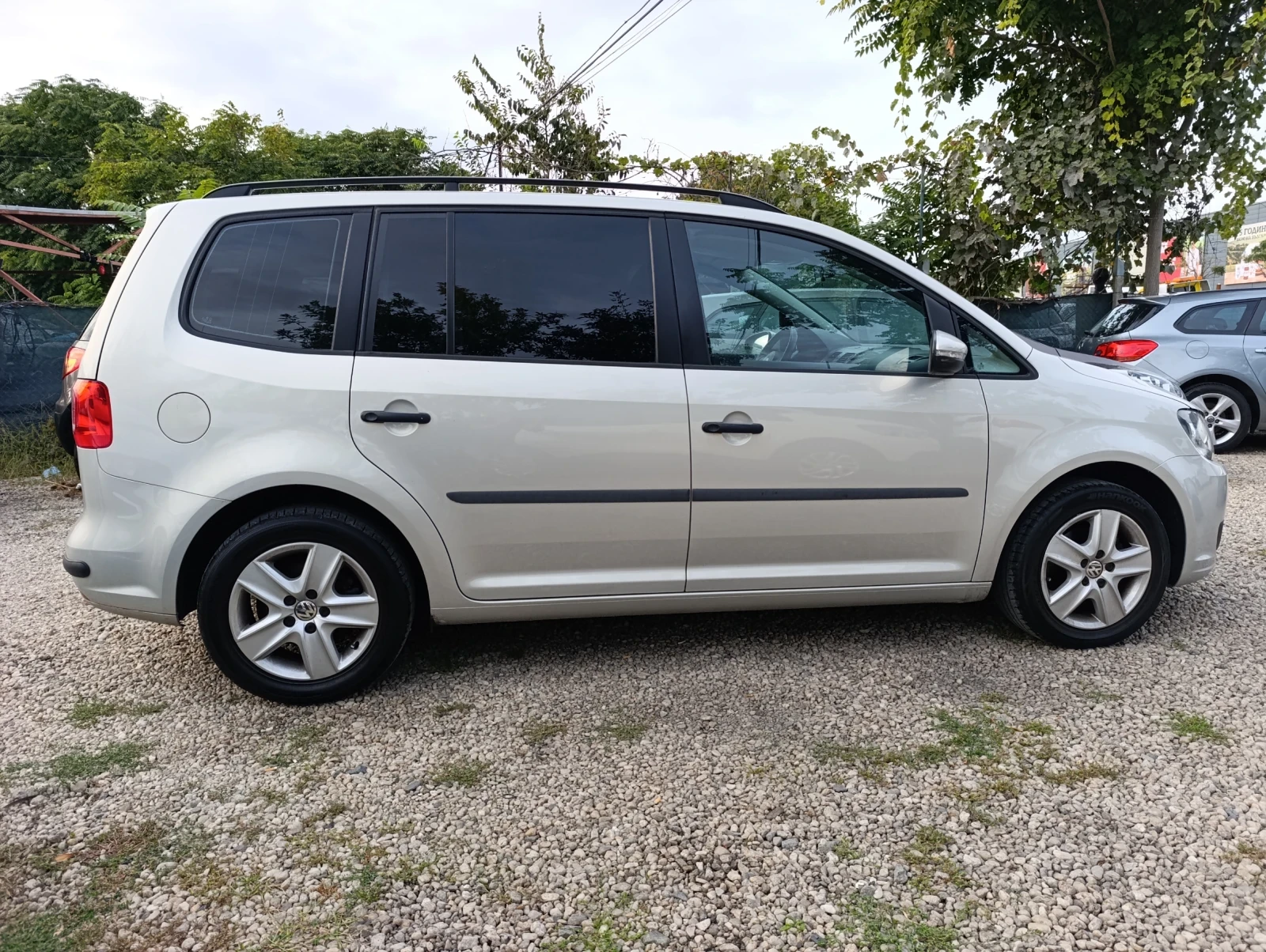 VW Touran  - изображение 5