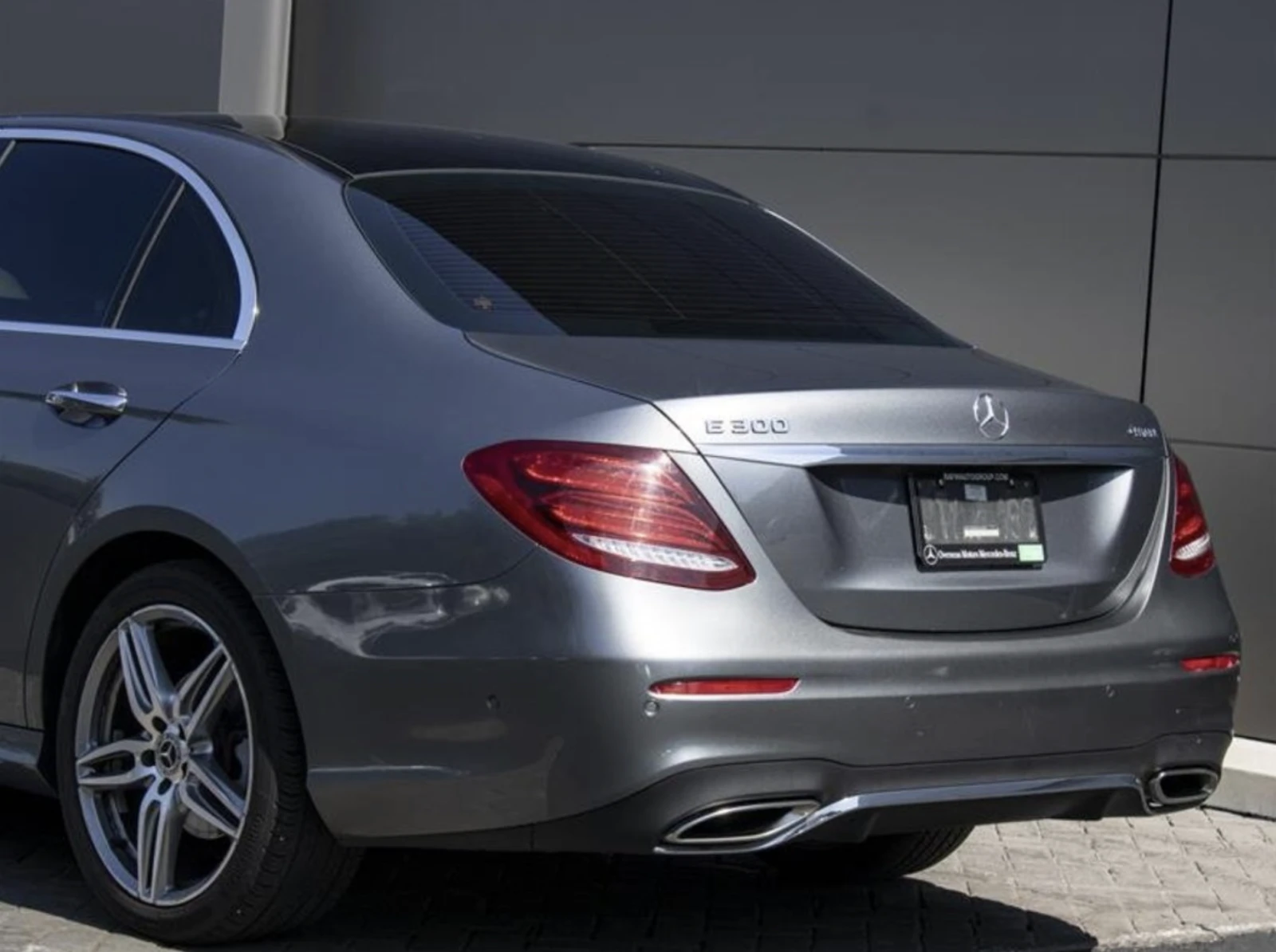 Mercedes-Benz E 300 2018 Mercedes-Benz E-Class E 300 - изображение 4