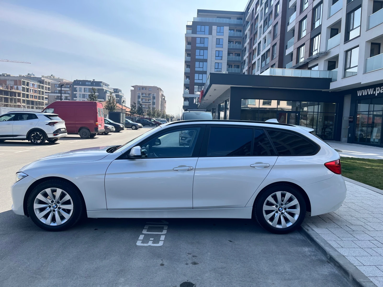 BMW 320 2.0d Бяла Перла= Навигация= Автоматик= Лед Фарове!, снимка 8 - Автомобили и джипове - 53831844