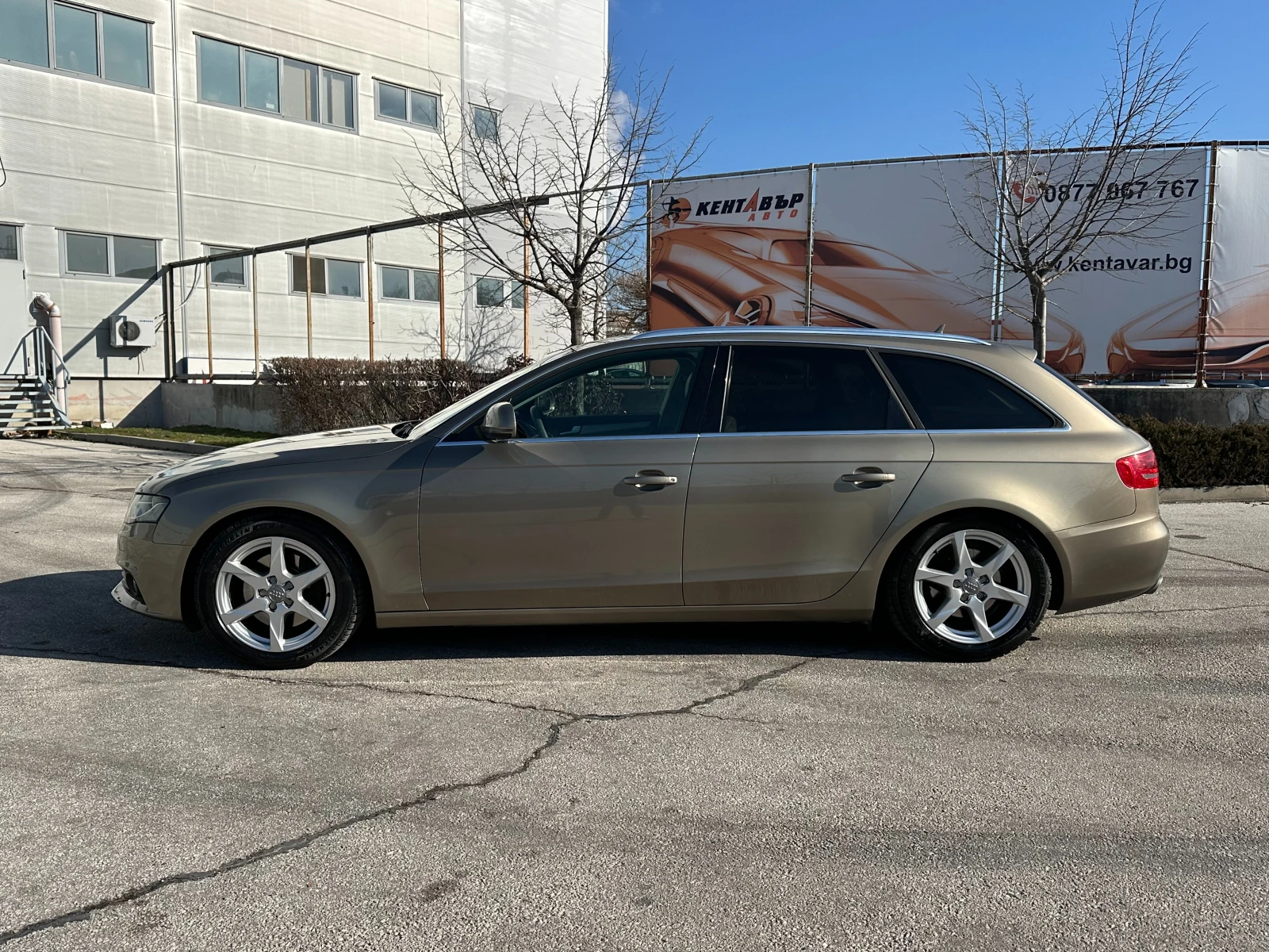 Audi A4 3.0d 239 к.с. quattro/ГАРАНЦИЯ ОТ КЕНТАВЪР  - изображение 2