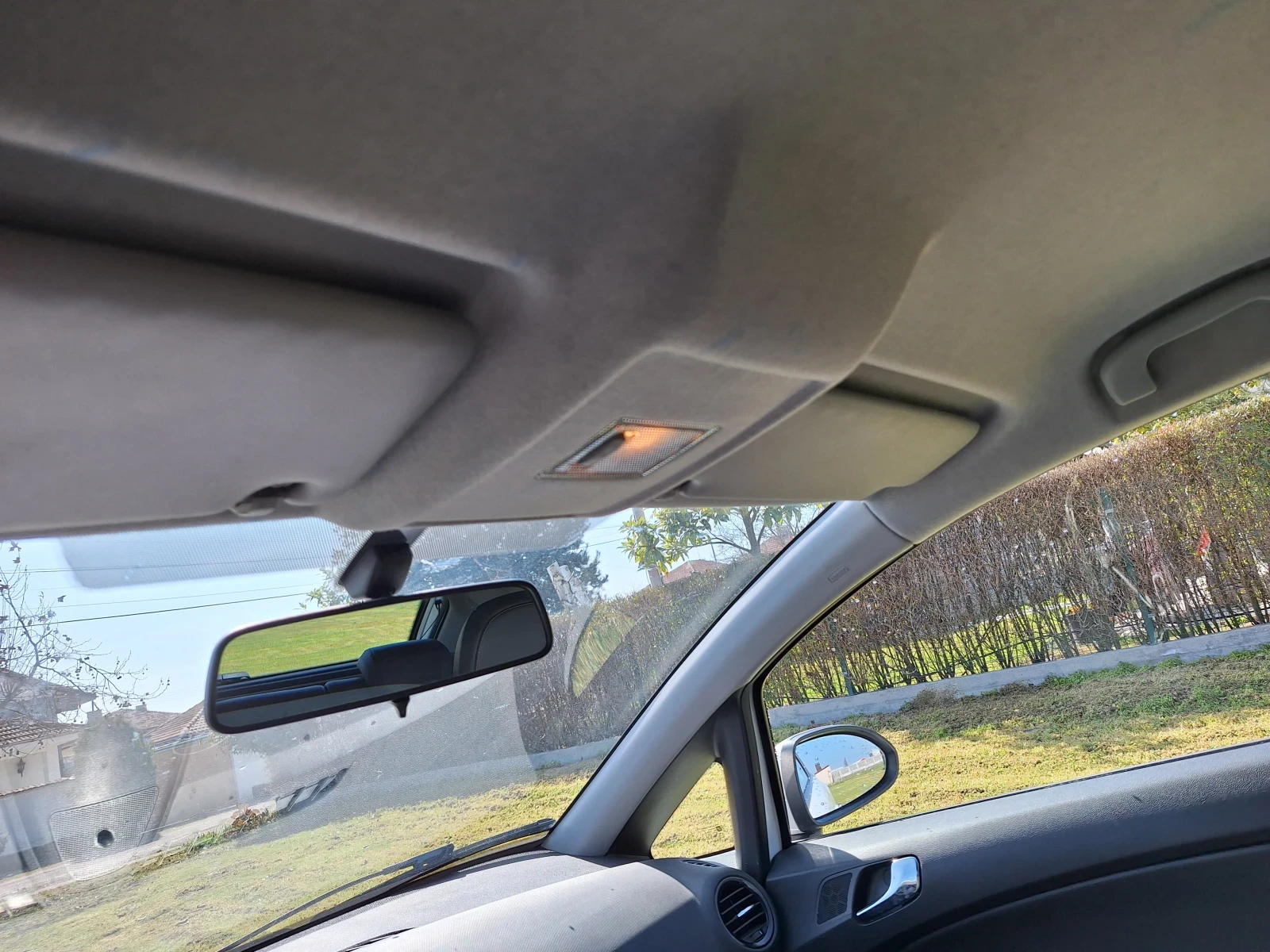 Opel Corsa 1.2 LPG, снимка 13 - Автомобили и джипове - 53832433