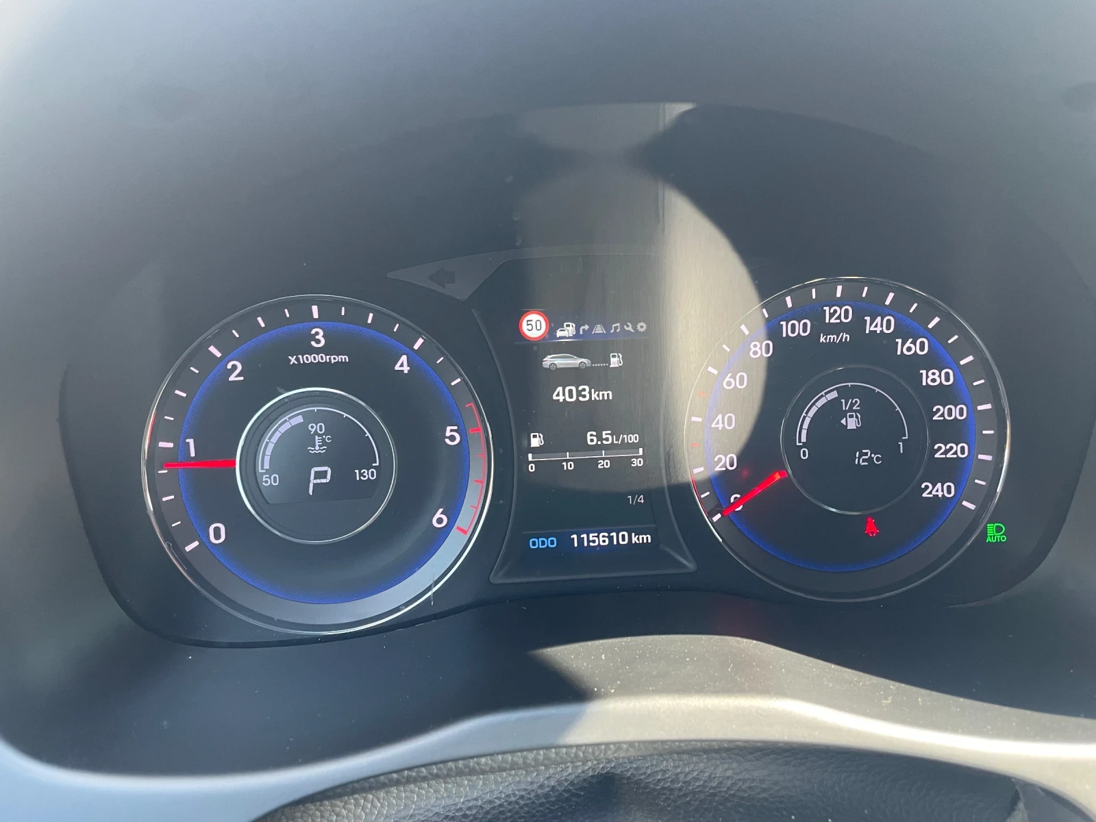 Hyundai I40, снимка 8 - Автомобили и джипове - 53863361