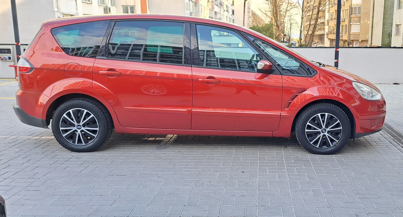 Ford S-Max 2.0/131/6с.к./, снимка 2 - Автомобили и джипове - 53868644